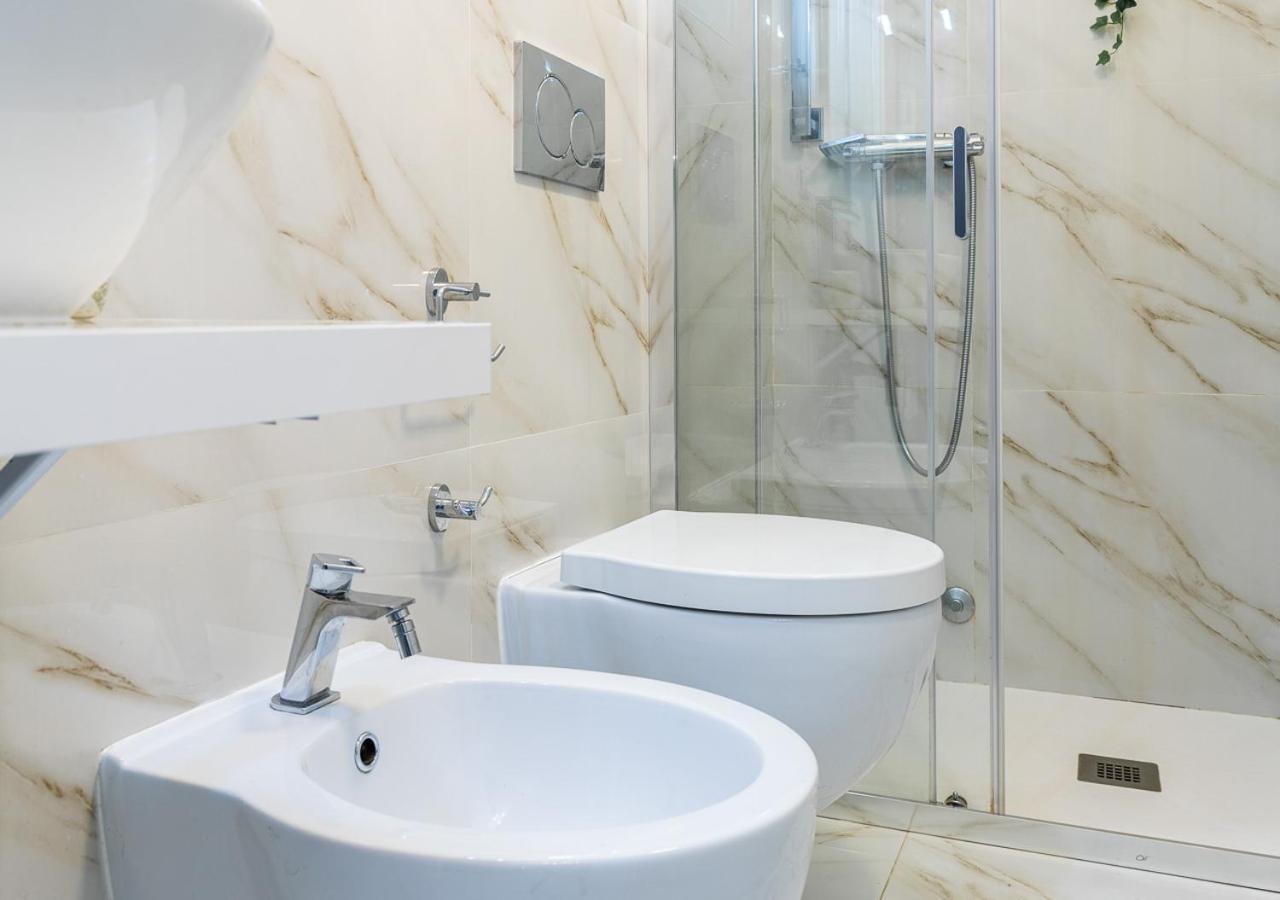 ELEGANT SUITE - in centro Torino Exterior foto
